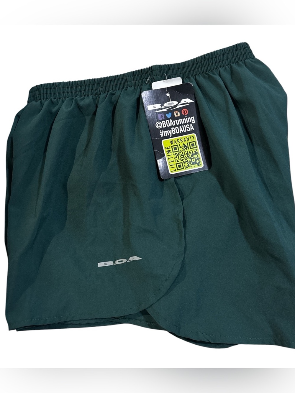 *NWT* BOA Women's 1.5” Split Trainer shorts